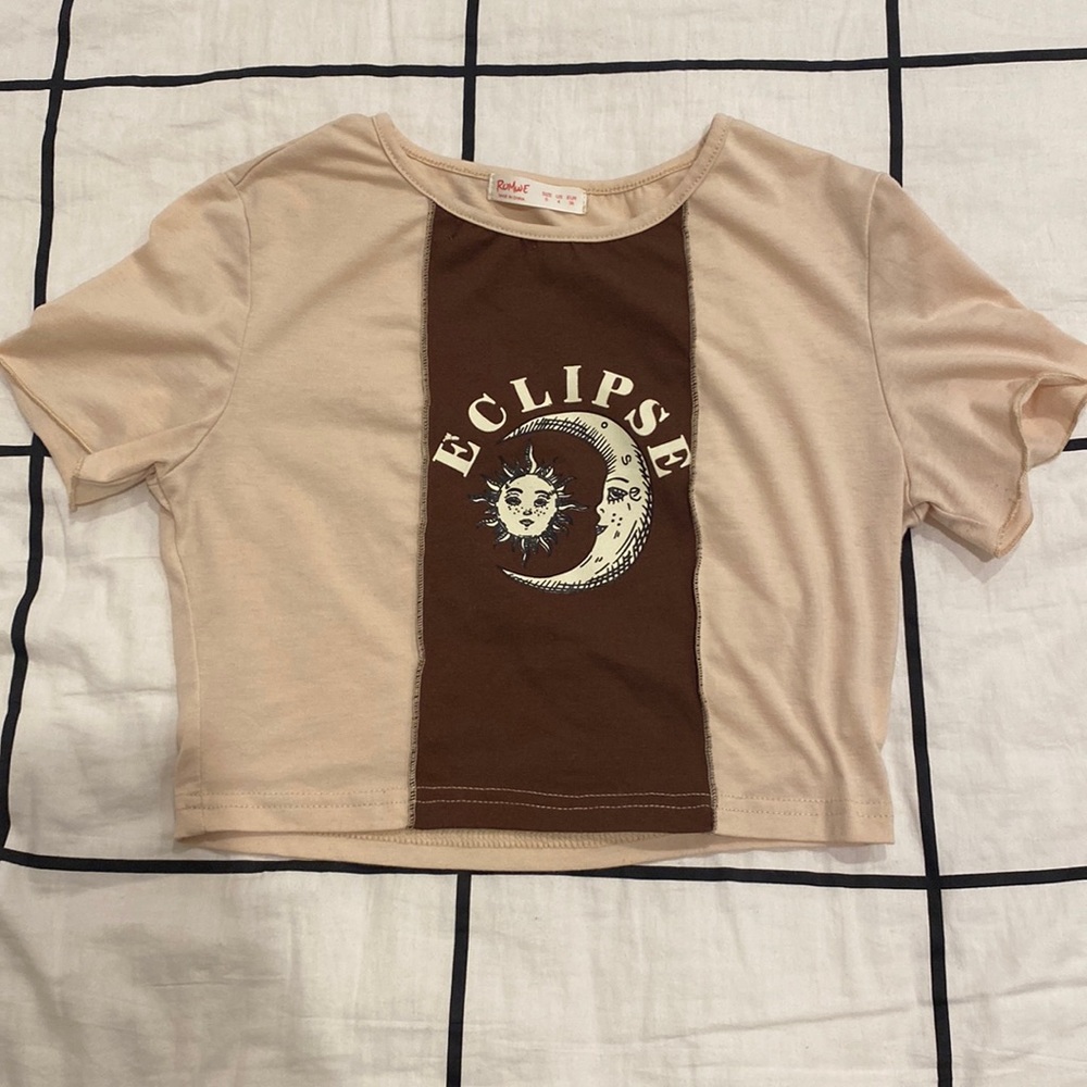 letter sun & moon graphic stitching colorblock tee